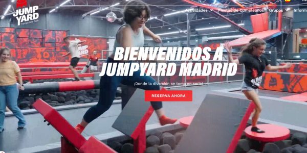 JumpYard Oasiz en Torrejón: Donde las Risas Vuelan Más Alto que los Saltos (¡Guía de una Mamá/Papá!)